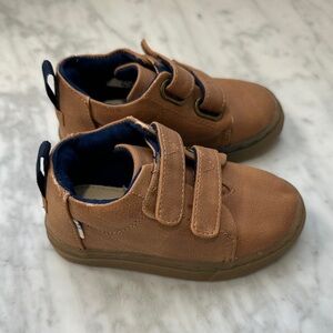 Toms Lenny Brown Kids Shoes with Velcro Straps